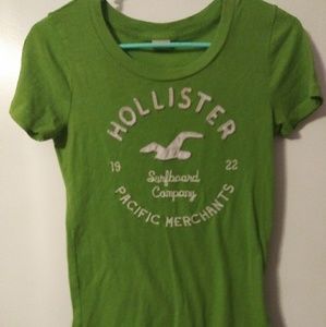 Hollister t-shirt